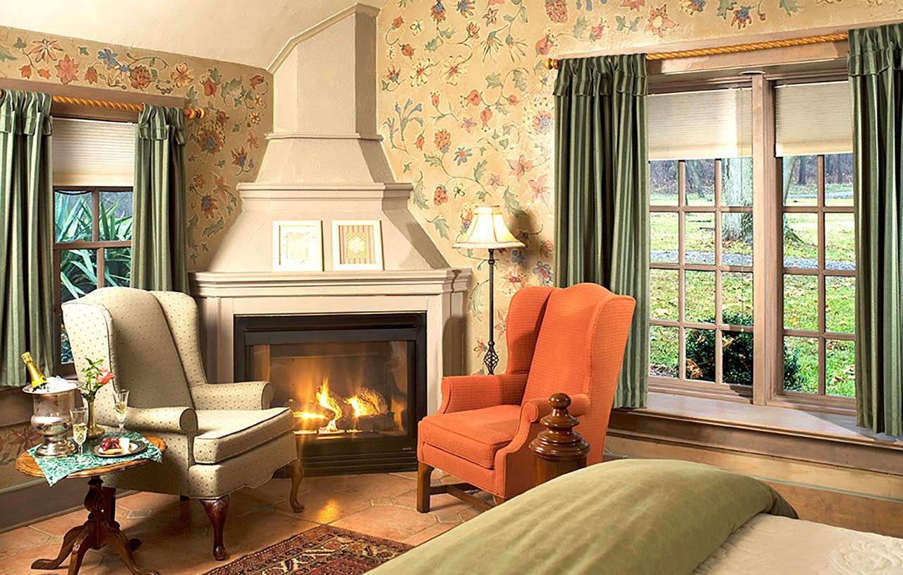 Hillbrook Inn & Spa (Adults Only) Charles Town Bagian luar foto
