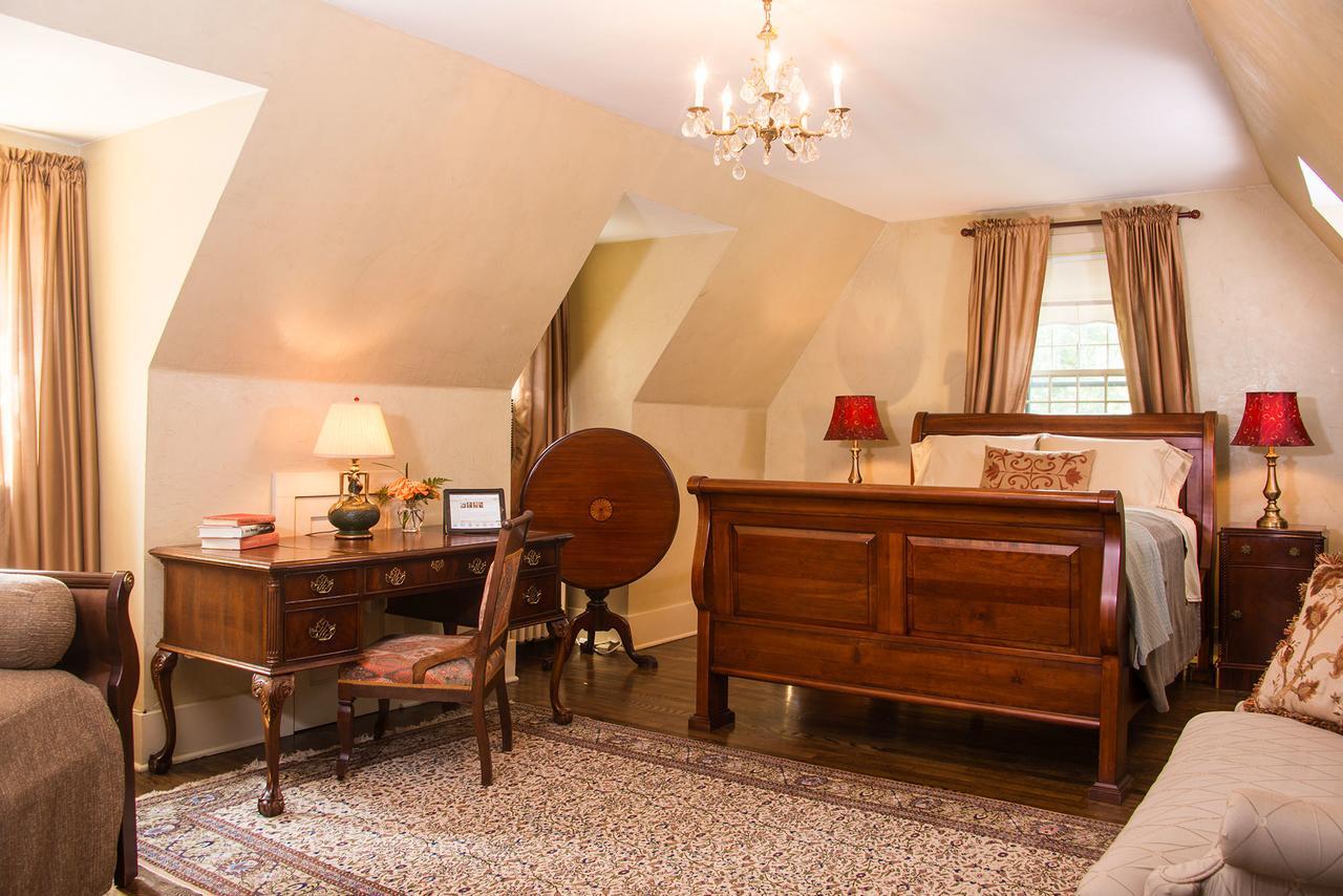 Hillbrook Inn & Spa (Adults Only) Charles Town Bagian luar foto