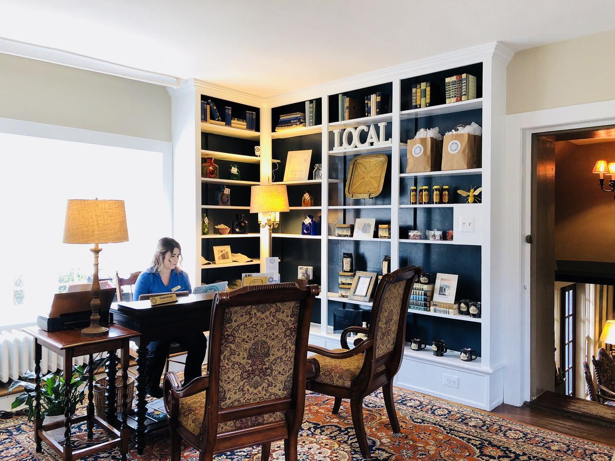 Hillbrook Inn & Spa (Adults Only) Charles Town Bagian luar foto
