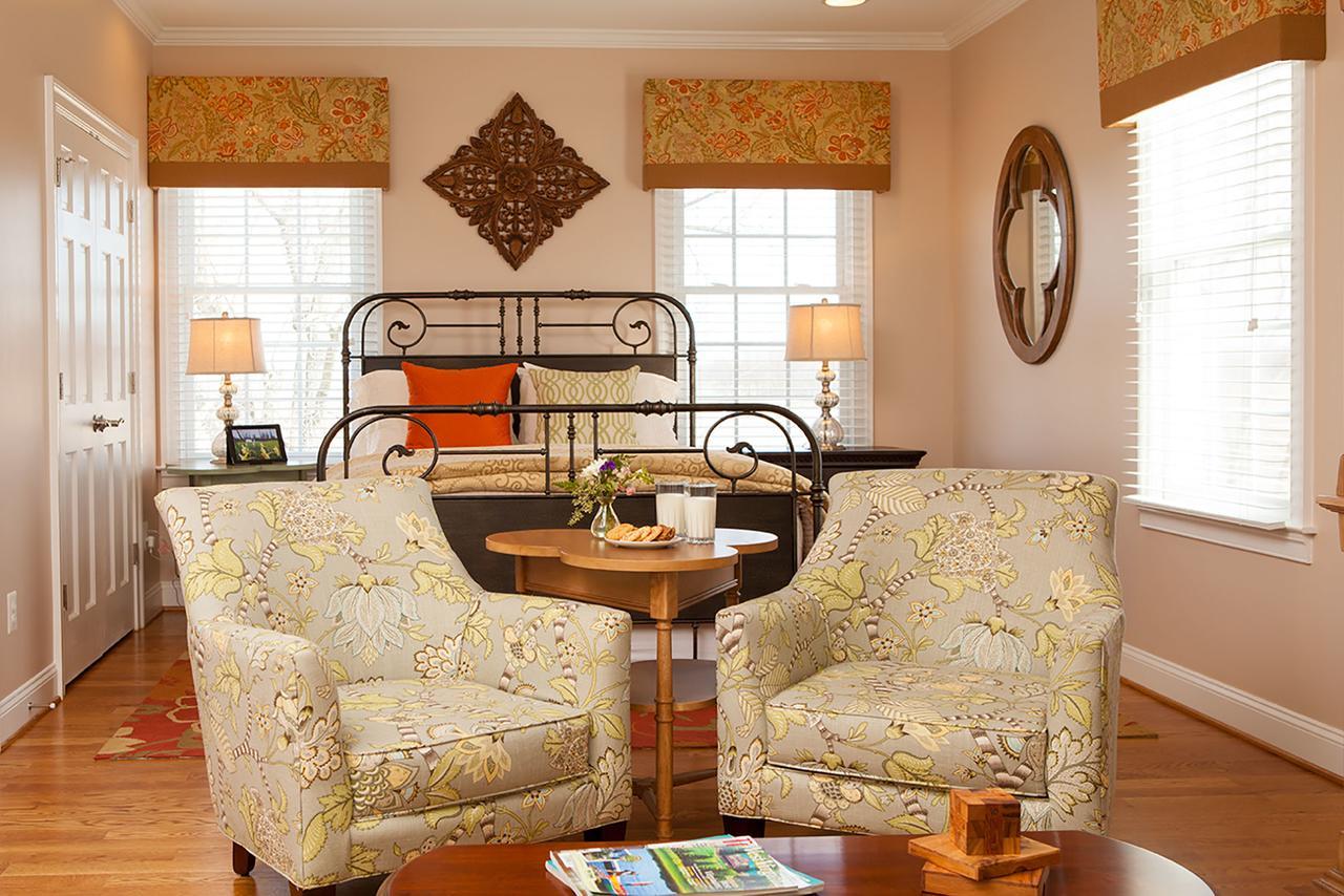 Hillbrook Inn & Spa (Adults Only) Charles Town Bagian luar foto