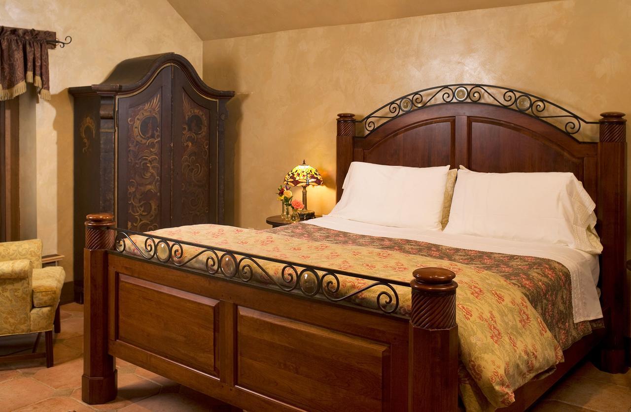Hillbrook Inn & Spa (Adults Only) Charles Town Ruang foto